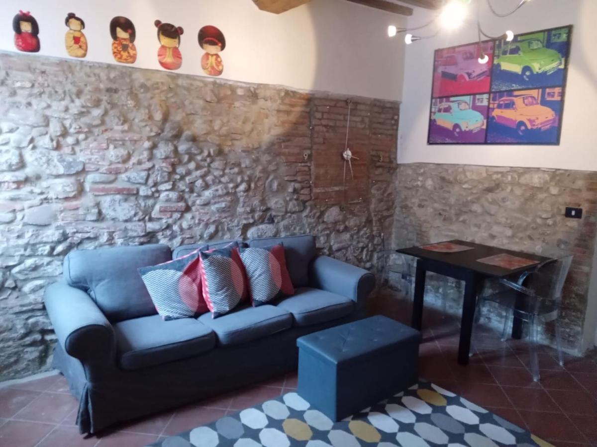 Appartamento La Torretta Porcari ภายนอก รูปภาพ