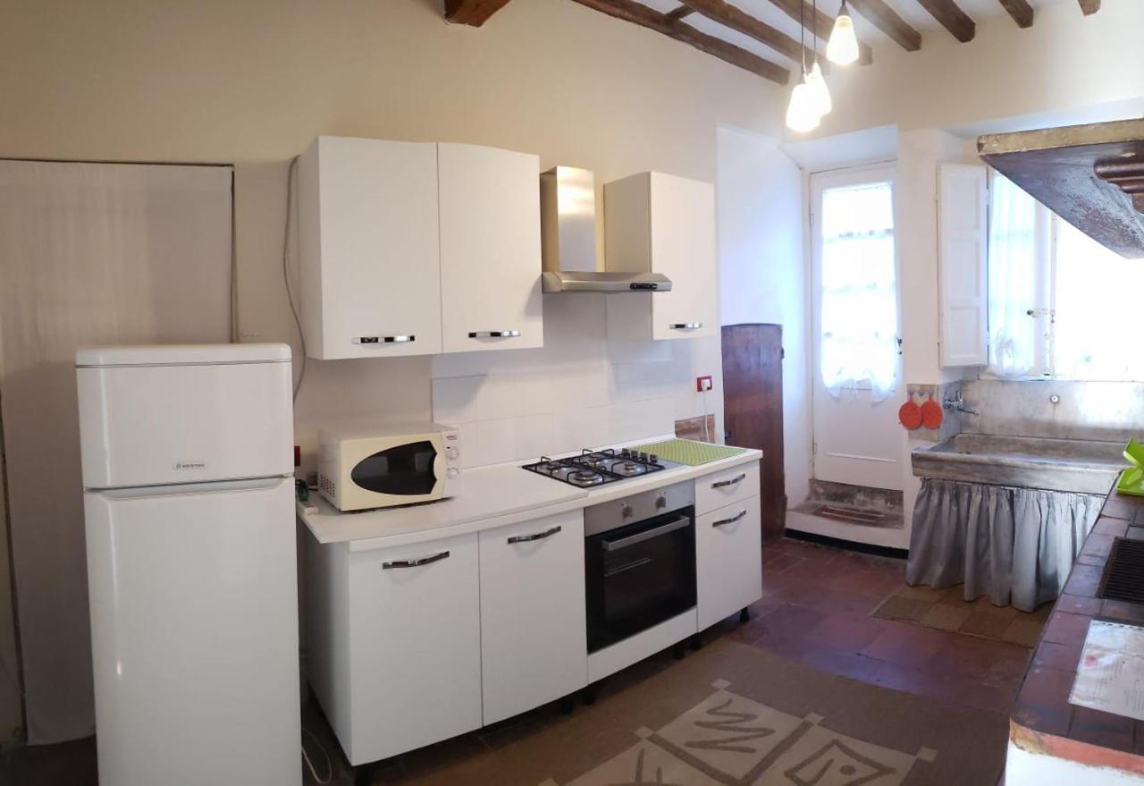 Appartamento La Torretta Porcari ภายนอก รูปภาพ